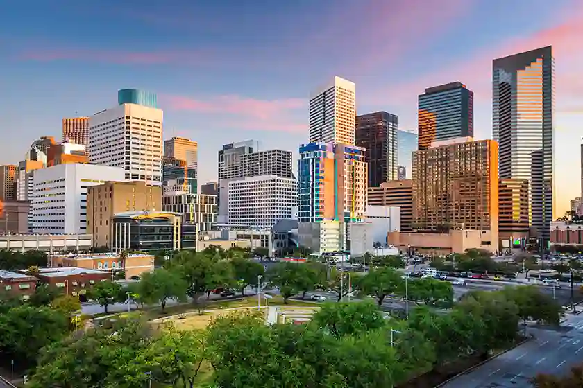 houston-texas-usa-downtown-park (1)